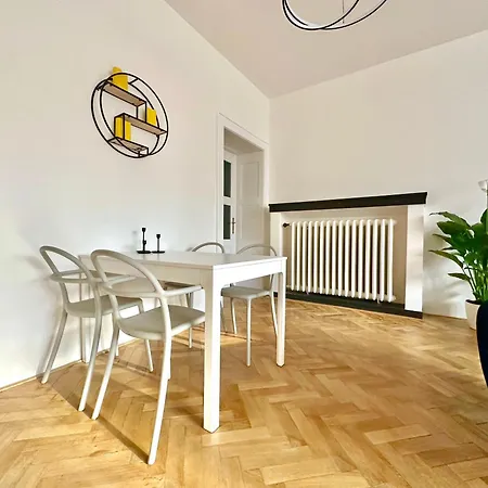 Botanique With Sauna By Homester Apartamento *