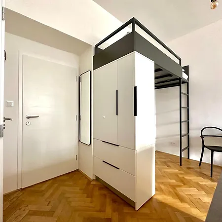 Botanique With Sauna By Homester * Brno